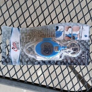 Cuda Knot Tying Tool